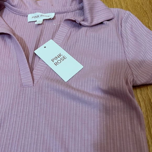 Pink Ribbed Crop Top with Collar - Picture 3 of 6